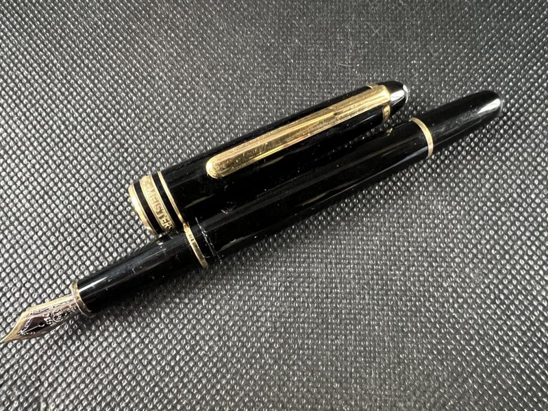 Montblanc meisterstuck 144 Gold-Coated Fountain Pen - 14ct Gold Nib - Lot W866 Carousel 2