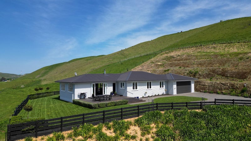 Te Hauke, 4 bedrooms64748038908802110