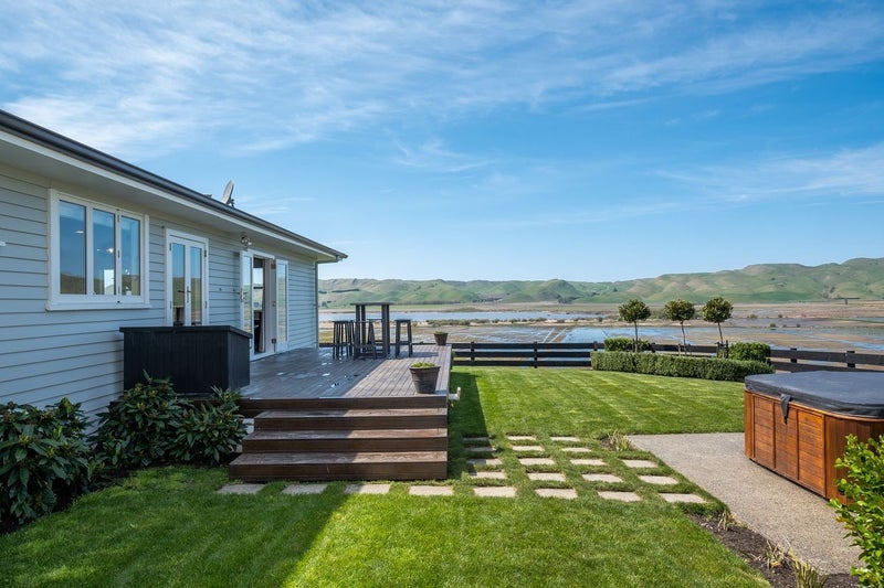 Te Hauke, 4 bedrooms64748038908802112