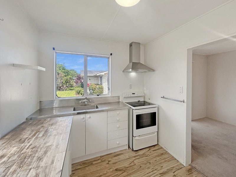 Cloverlea, 3 bedrooms64748242318595110