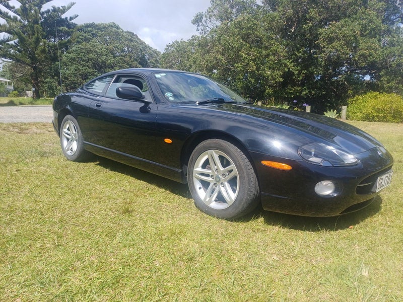 2004 Jaguar XK864748664993794111