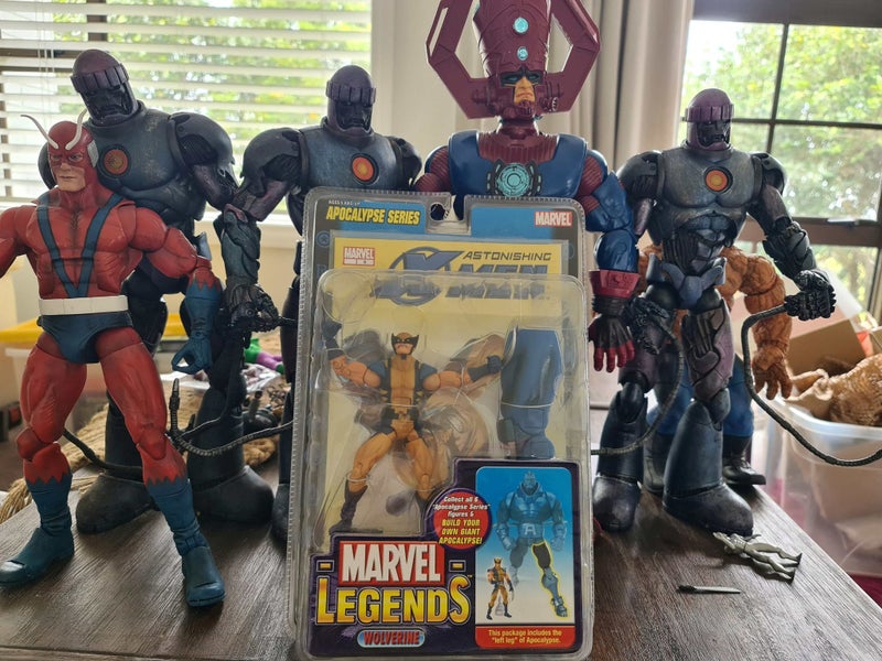 Wolverine action figure variant with comic book mint unopened64826869717379110