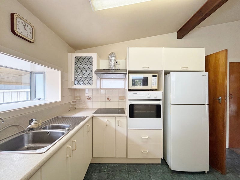 Upper Riccarton, 2 bedrooms64749069347202111