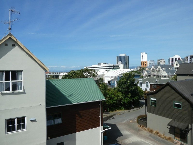 Thorndon, 2 bedrooms64748865344257110