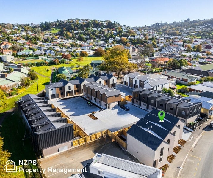 Caversham, 2 bedrooms64748961827842111