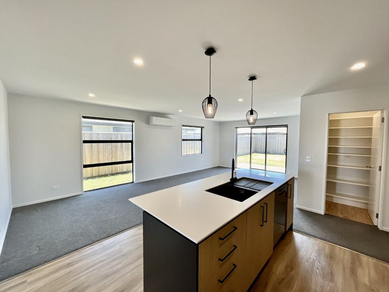 Rolleston, 4 bedrooms64748961866497113