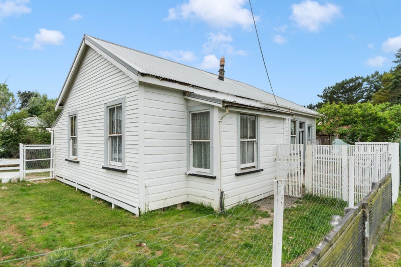 The Postmaster's Cottage - Enquiries Over $210,00064749069363202111