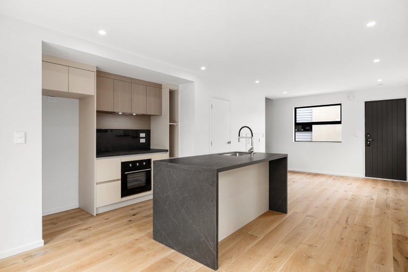 Phillipstown, 2 bedrooms64749069517698113