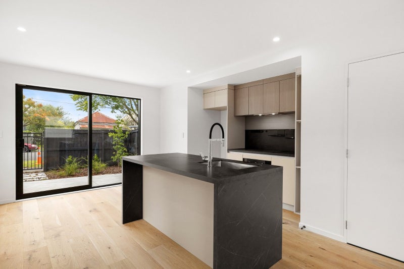 Phillipstown, 2 bedrooms64749069517698114