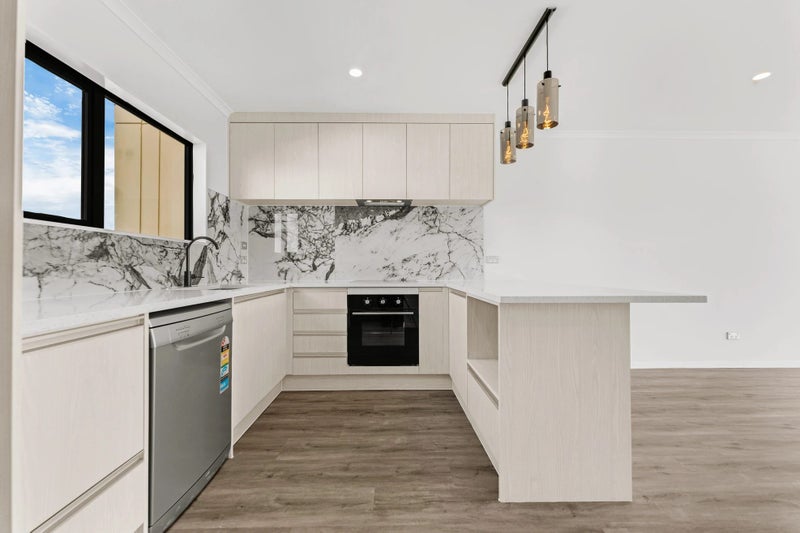 Manurewa, 3 bedrooms64749486898434112