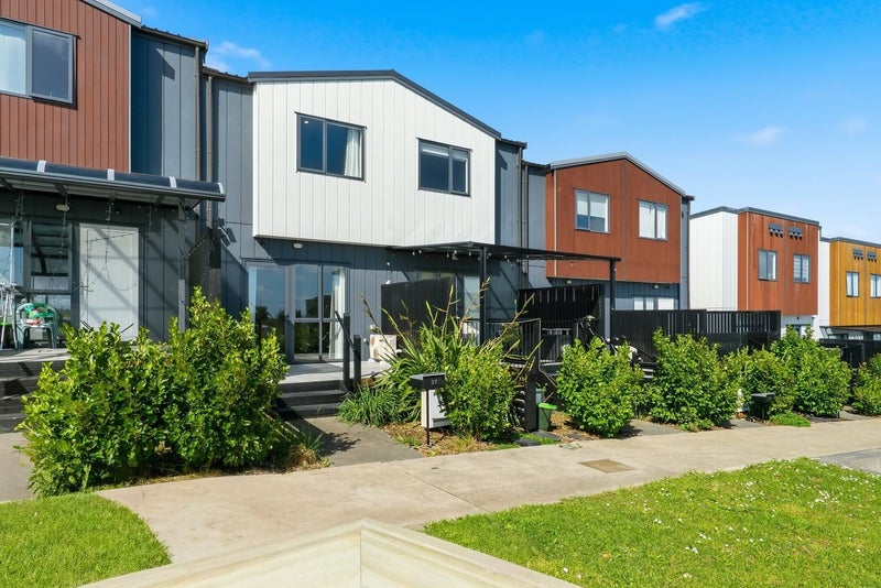 Totara Park, 3 bedrooms64749164412547110