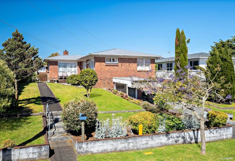 Manurewa, 3 bedrooms64749991896833110