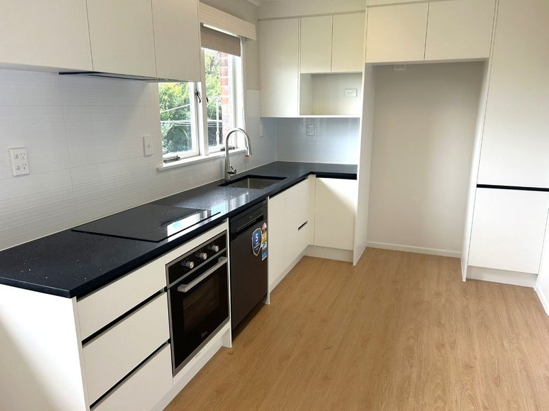 Manurewa, 3 bedrooms64749991896833111