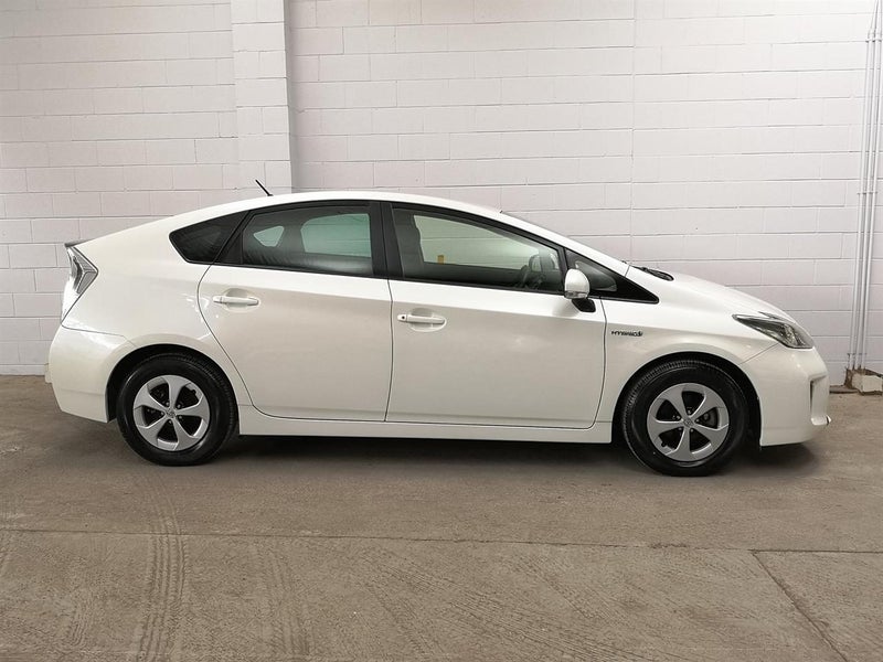 2014 Toyota Prius Facelift, Camchain, nice n tidy64750195972737112