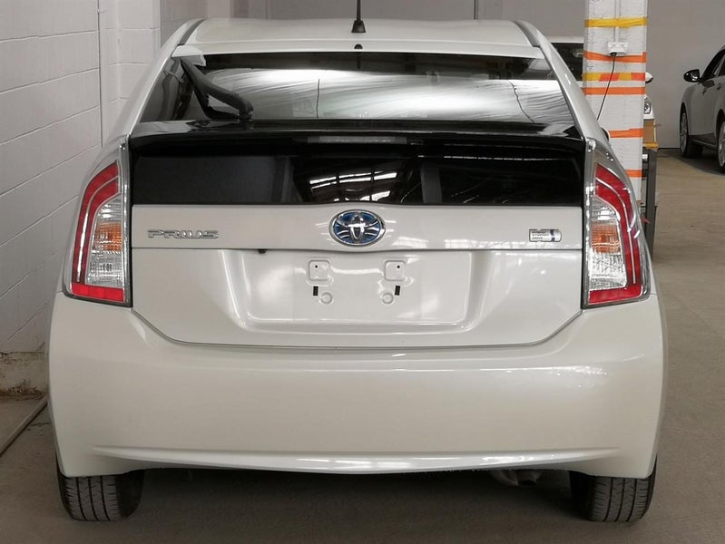 2014 Toyota Prius Facelift, Camchain, nice n tidy64750195972737114