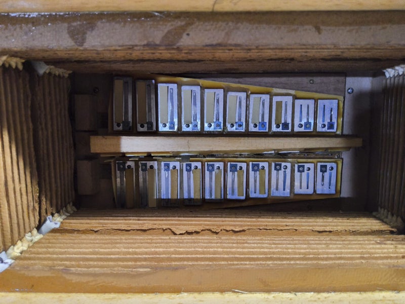 Button Accordion Carousel 9