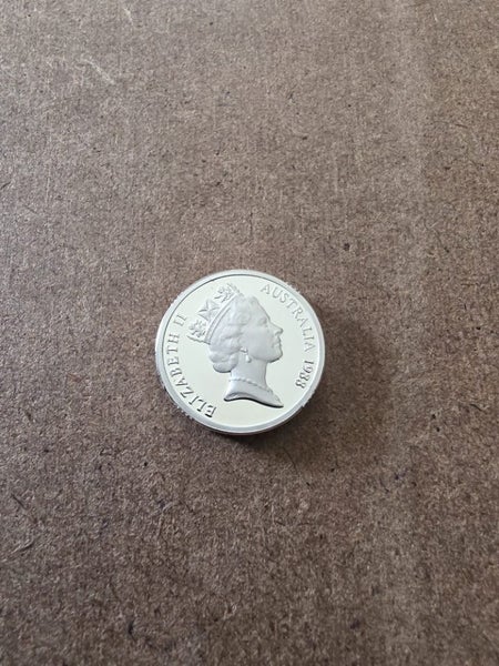 AUSTRALIA SILVER $2 COIN 1988 . .925 silver (HH) Carousel 1