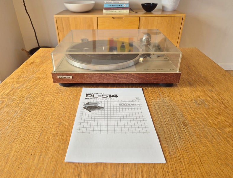 Classic Japanese-made Turntable...the Pioneer PL-514. Carousel 5