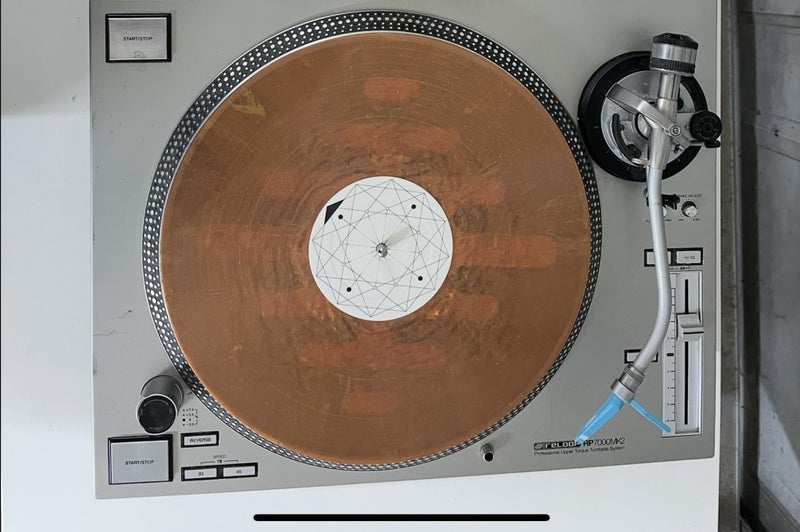 Reloop 7000Mk2 Turntable Carousel 1