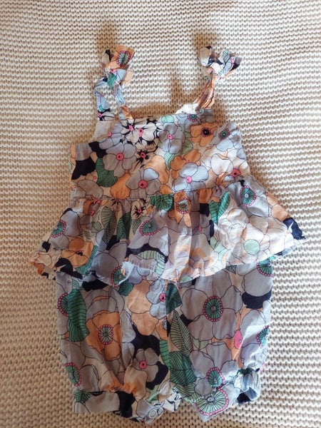 Cotton on baby sz3-6m playsuit Carousel 1