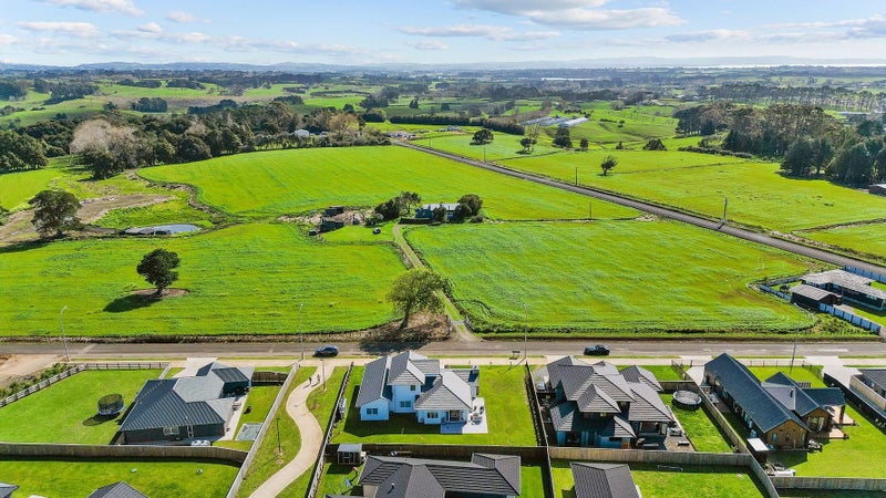 Patumahoe, 4 bedrooms64751016878977111