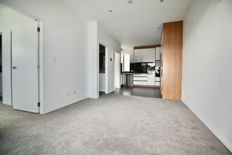 Sandringham, 2 bedrooms64751118253954111