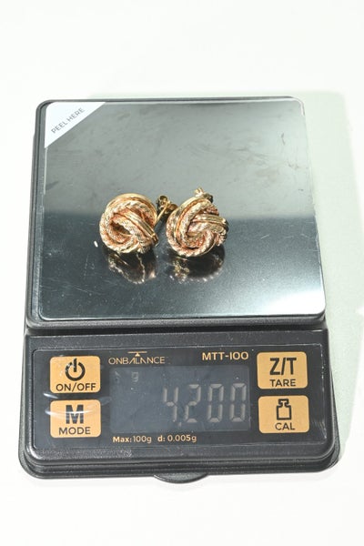 9 carat gold knot earrings Carousel 7