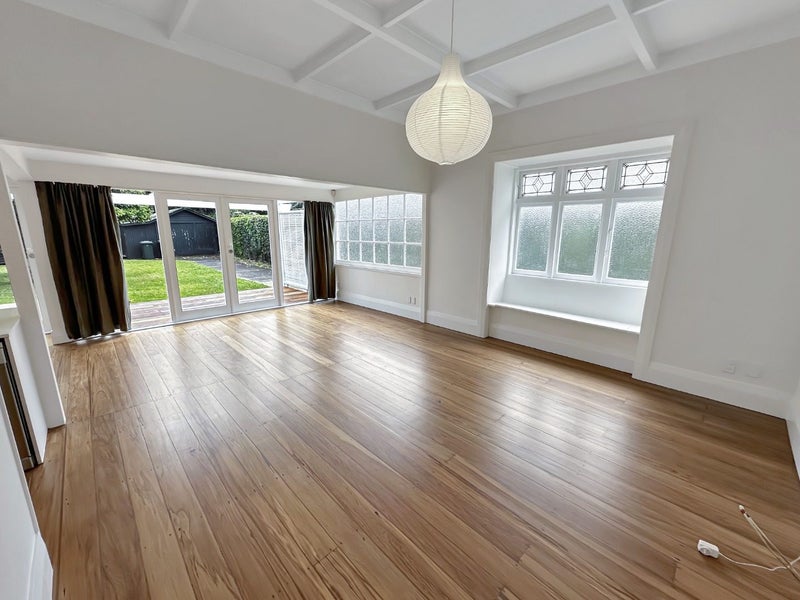 Epsom, 3 bedrooms64751932509825113