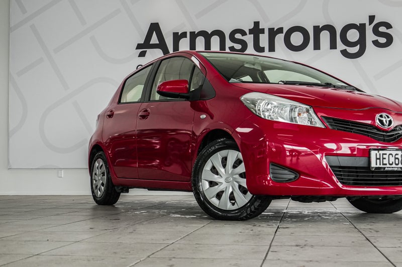 2013 Toyota Yaris YR/1.3P/Hatch/4AT64751932478466114