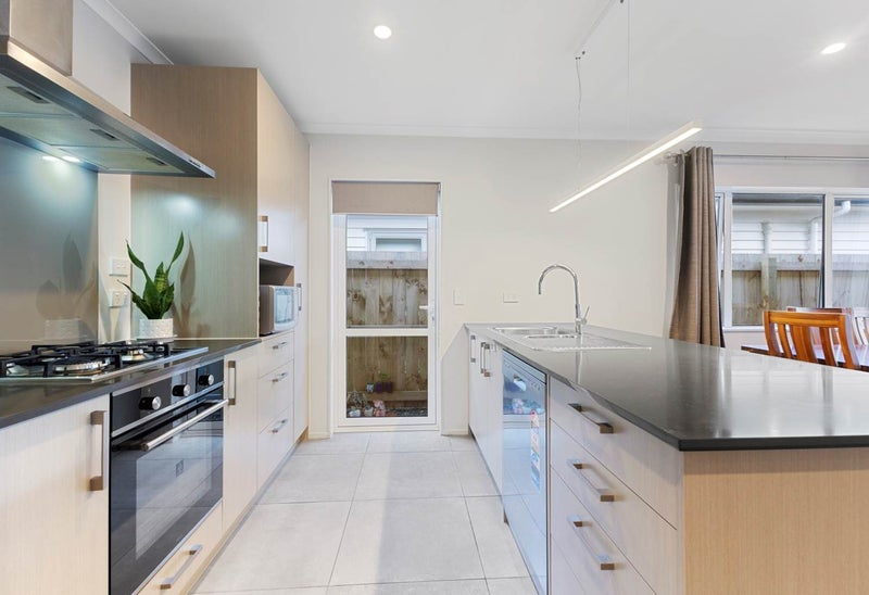 Takanini, 3 bedrooms64751932547970114