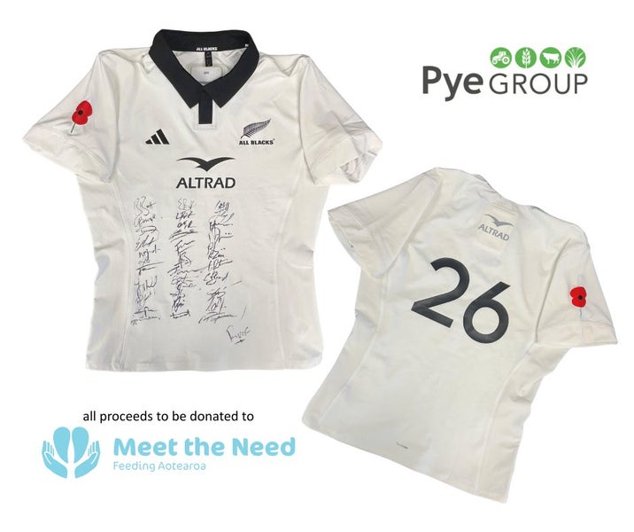 Limited Edition All Blacks Remembrance Test Jersey – Signed Carousel 1
