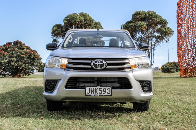 2016 Toyota Hilux SINGLE CAB 2.8DT 5M64757502448385113