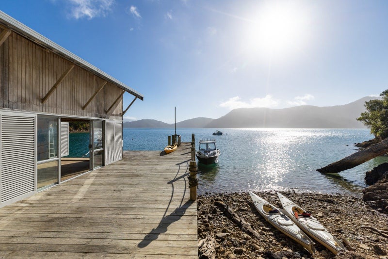 Rare retreat - Get in before everyone else!64757502637697111