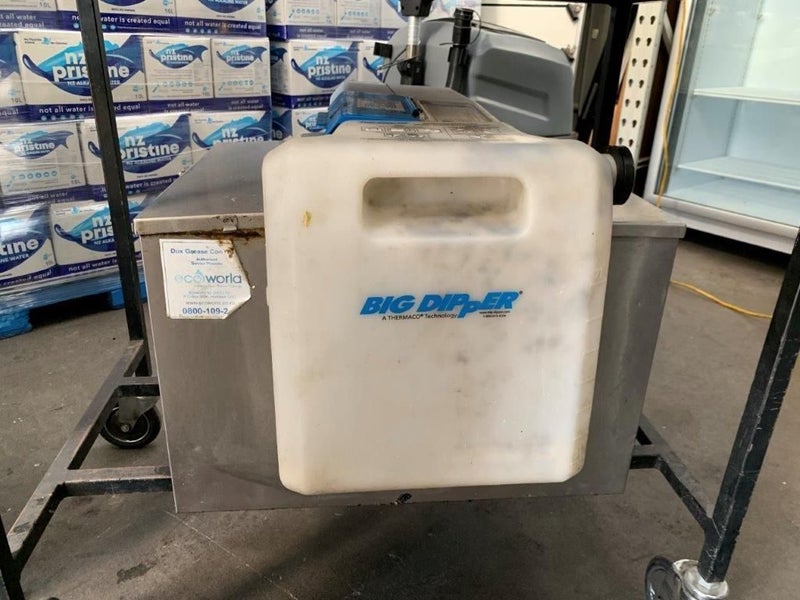 Big dipper greatctrap fat collector Carousel 3