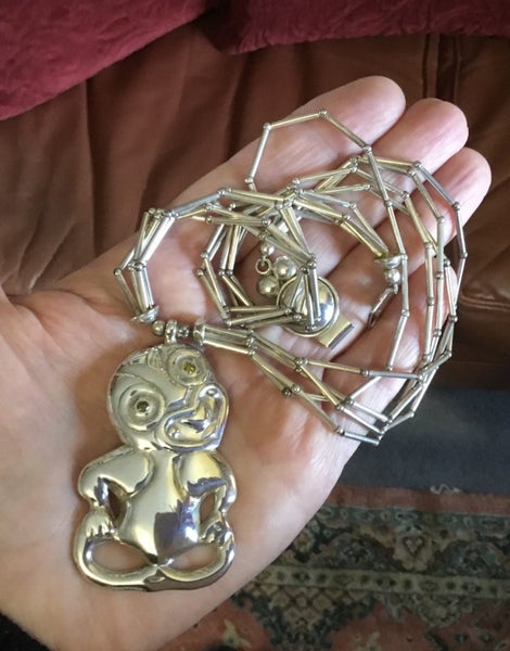 Vintage Sterling Silver Tiki Pendant with Multi Strand Necklace (53.7 Grams) Carousel 1