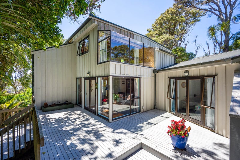 Our Vendor wants Action !!!64759858031361113