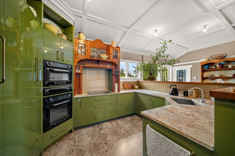 A Rare Find: Character, Location & Income in One64759652844930114