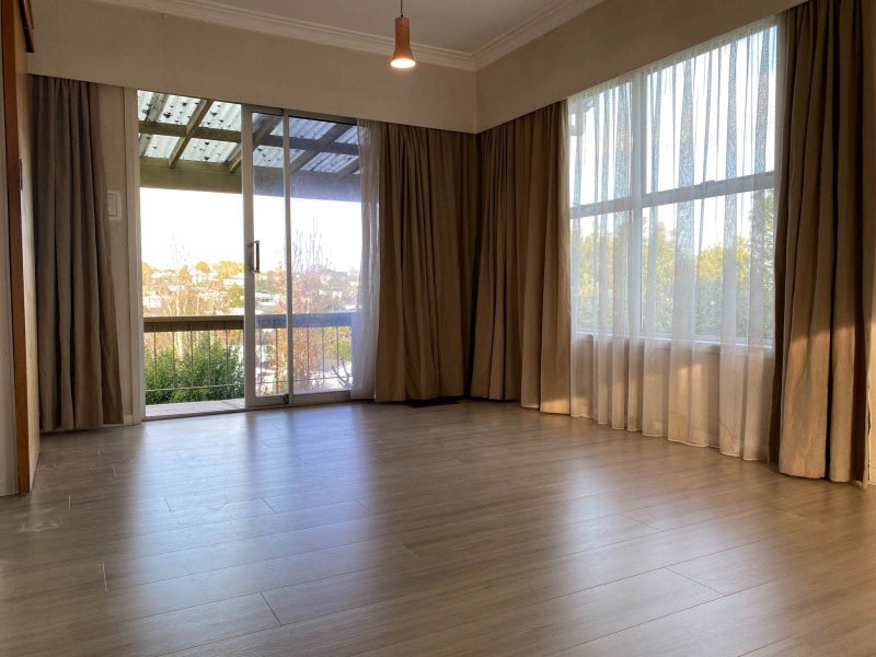 Forrest Hill, 2 bedrooms64759858053634113