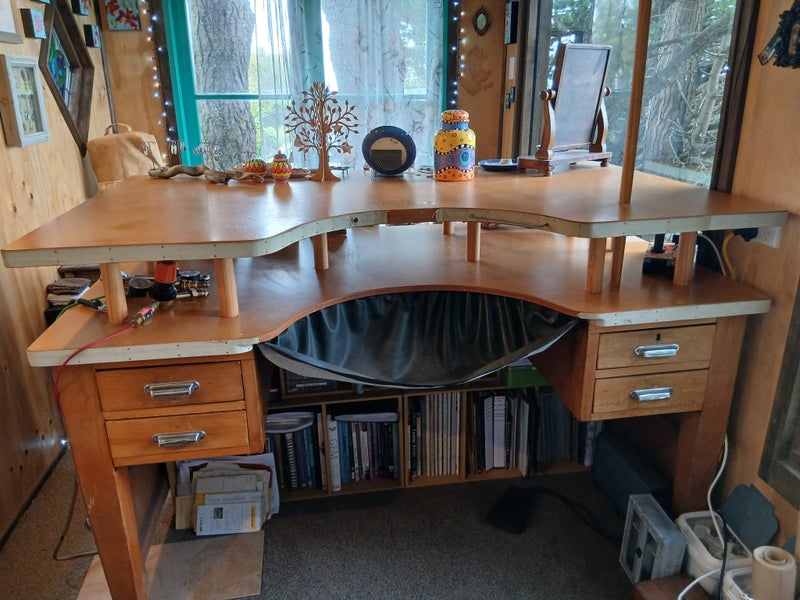 Jewellers workbench Carousel 1