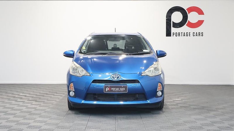 2012 Toyota Aqua Push button start64783786689025111