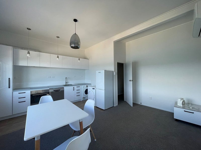 Roseneath, 3 bedrooms64761517061763111