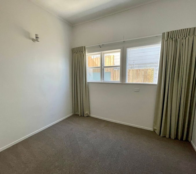 Roseneath, 3 bedrooms64761517061763114