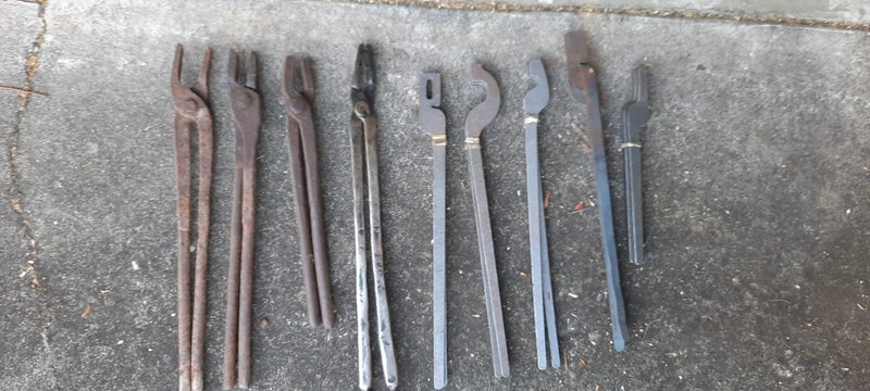 Blacksmith tongs. 9 pairs. Carousel 1