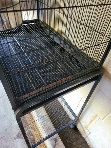 Bird Cage Carousel 3