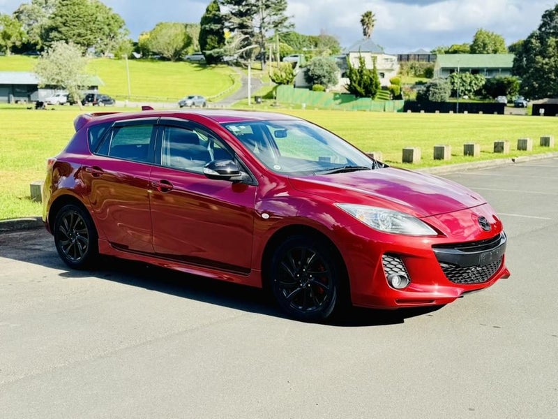 2013 Mazda Axela 15S SPORTS !! HOT RED BEAUTY !!64762781286913113