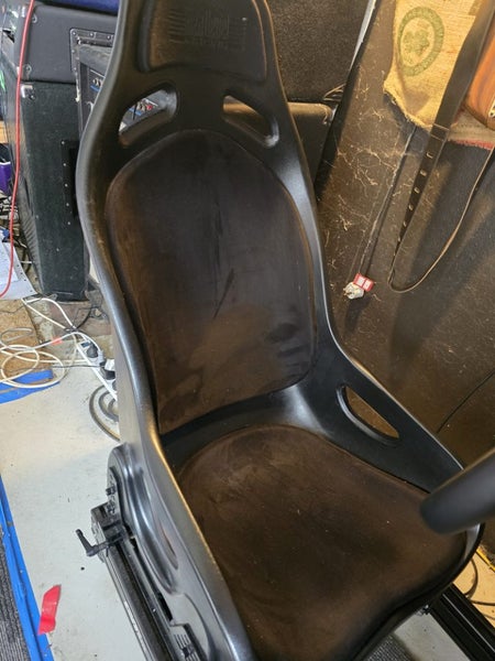 Sim racing seat Carousel 1