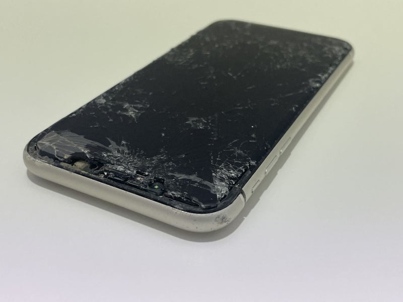 Apple iPhone 11 128GB White (damaged)64763231548162113