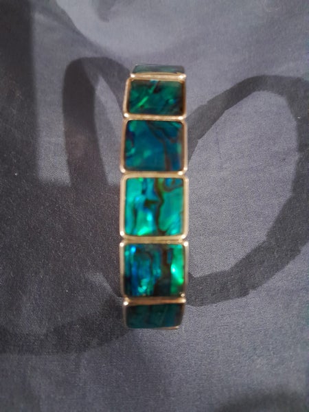 Gorgeous paua (?) bracelet Carousel 1