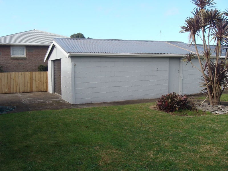 Waitara, 3 bedrooms64768005874435111