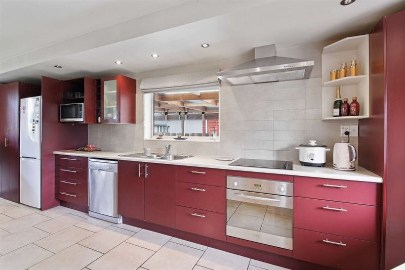 Burnside, 2 bedrooms64768208447361112